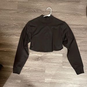 Lululemon long sleeve cropped top